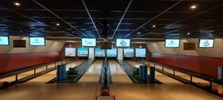 Afbeelding met tekst, overdekt, bowling, plafond

Automatisch gegenereerde beschrijving